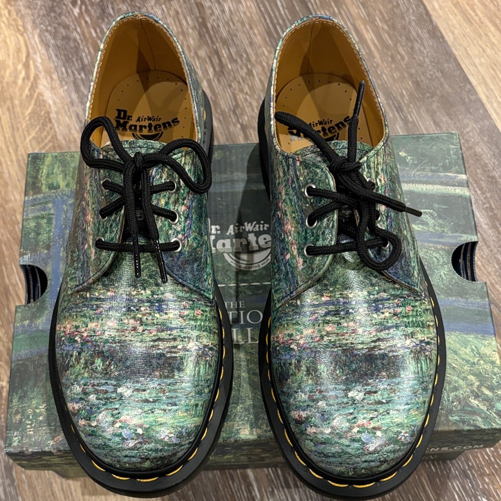 Dr. Martens X The National Gallery Oxfords - Picture 3 of 4